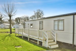 Detached holiday home- click for photo gallery